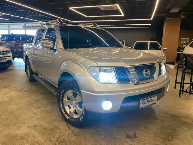 Nissan Frontier LE CD 4X4 2.5 TB Diesel Aut. 2012
