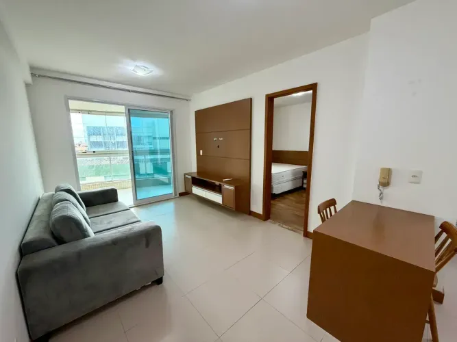 Apartamento 1/4 e Sala Mobiliado com Varandão 50m² , Vista Mar, Climatizado e 1 Vaga Rota