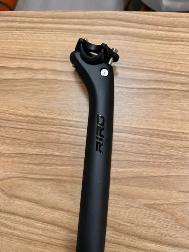 Canote em carbono Riro 31.6 400mm comprimento e 20mm offset, novo, leia descrição