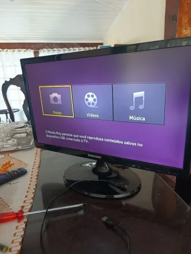 Tv Samsung Full hd 22 polegadas 