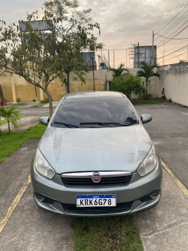 Fiat Grand Siena Essence 1.6 Flex 16V 2016