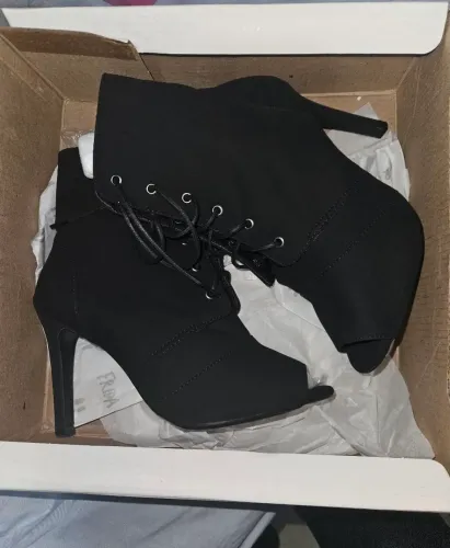 Bota salto alto (Heels Dance)