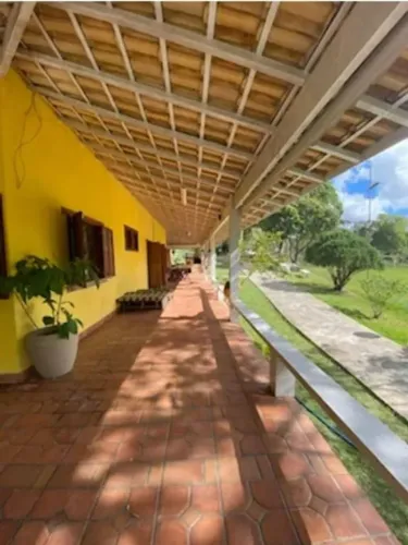 Atlântica Imóveis tem excelente sítio no Centro, Carapebus/RJ por R$ 3.500.000,00