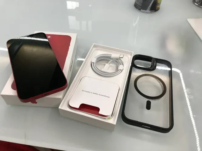 iPhone 13 128g nunca foi mexido 