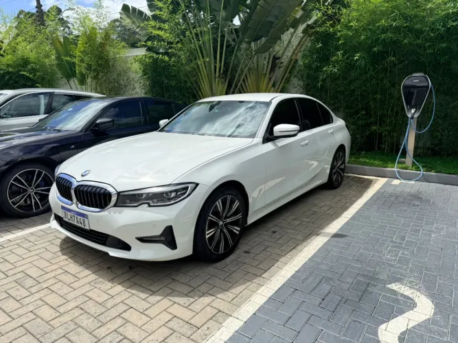 BMW 320I A Modern/sport TB 2.0/a.flex 16V 4P 2021