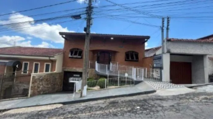 Imóvel Comercial para Venda em Poços de Caldas, Santa Lúcia, 1 dormitório, 2 banheiros
