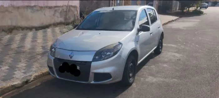 Renault Sandero Authentique Hi-flex 1.0 16V 5P 2014