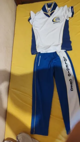 Fardamento Colegio Cesc