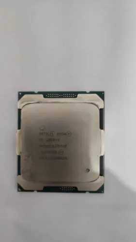 Processador  Xeon E5-2650 v4