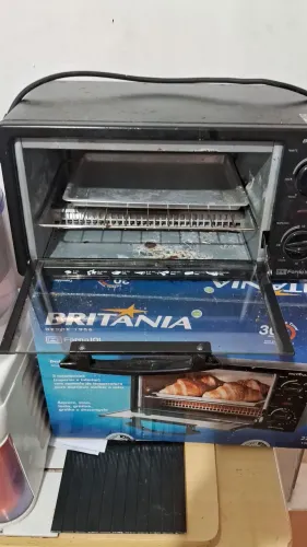 R$120,00 Forno IoL dá marca Britânia