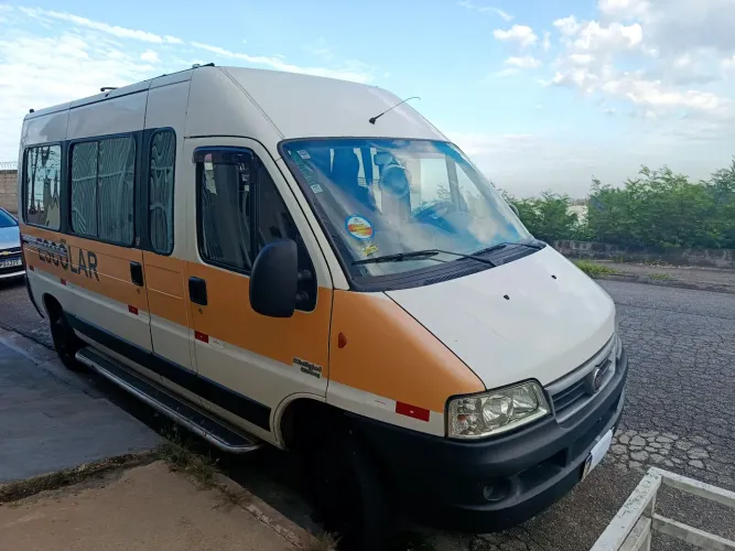  van Ducato 20 lugares 