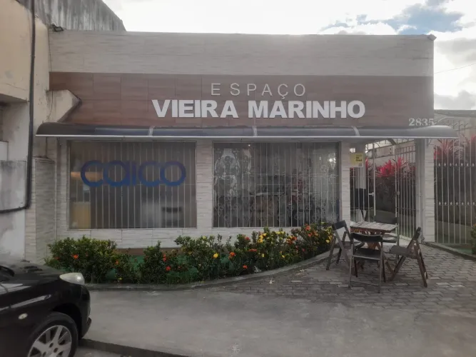 Aluguel de Sala Comercial Mobiliada em Galeria