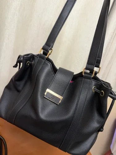 Bolsa Arezzo
