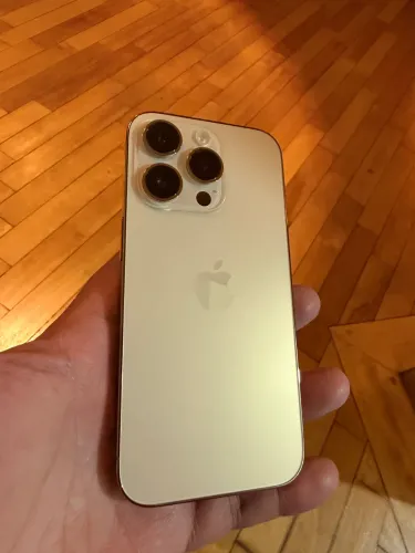 iPhone 14 Pro 128 GB muito novo