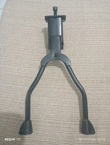 Descanso para bicicleta reforçado