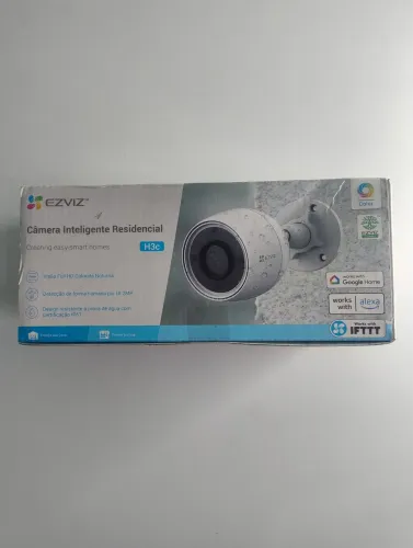 Câmera inteligente Ezviz H3c 2mp wi-fi Full HD 1080p nova