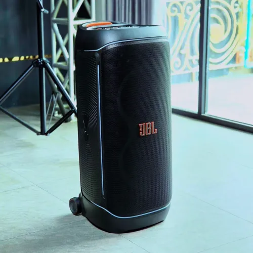 Partybox 720 JBL, nova na caixa