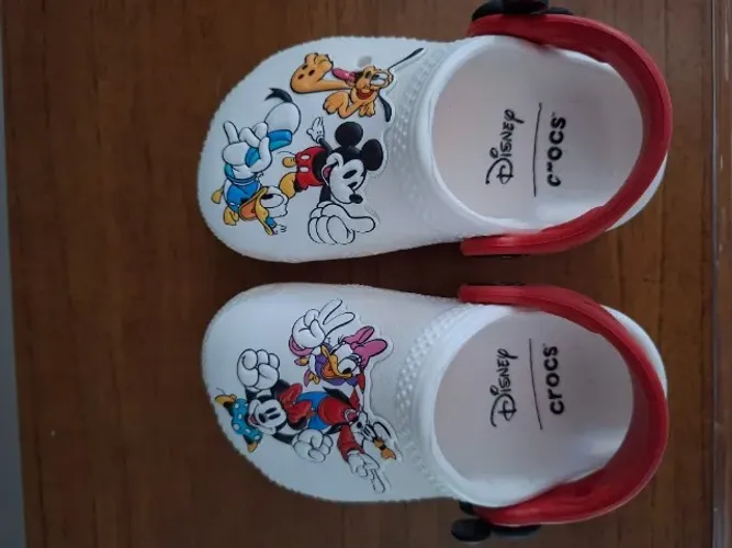 Crocs original Disney infantil