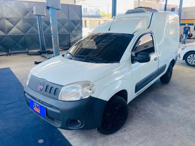 Fiat Fiorino Furgão Work. Hard 1.4 Flex 8V 2P 2019