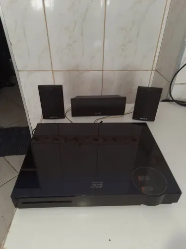Home Theater Blu-Ray 3D pré valvulado