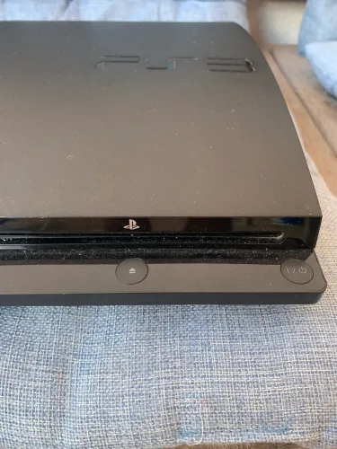 Playstation 3 - Slim (leia o anúncio)