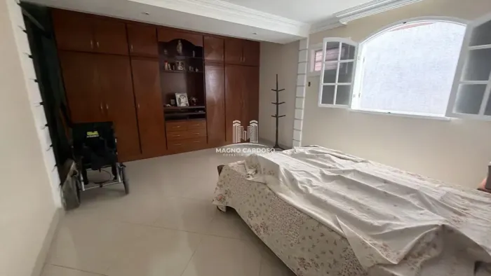 Casa Linear para Alugar | 3 Quartos | Suíte | Condomínio Fechado