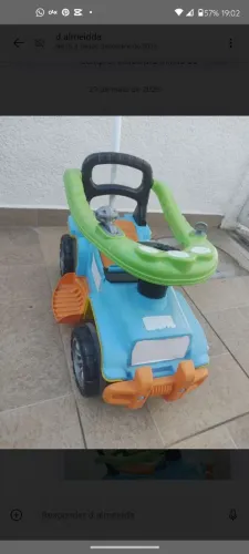 Vende-se carrinho de criança até 4 anos