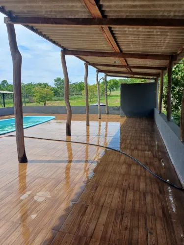 ALUGO POUSADA NA BEIRA DO LAGO DO MANSO