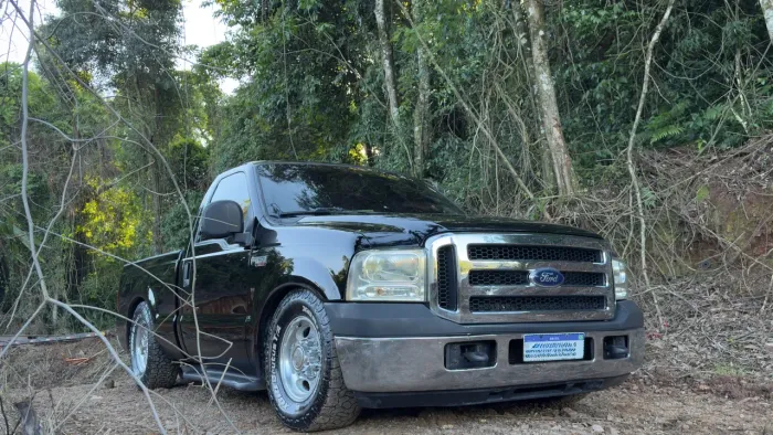 Ford F-250 XLT 4.2 TB Diesel 2000
