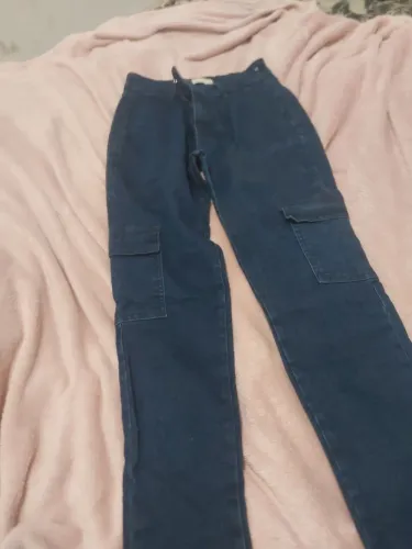 Calça Jeans Com bolsos laterais