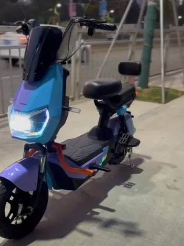 Scooter elétrica