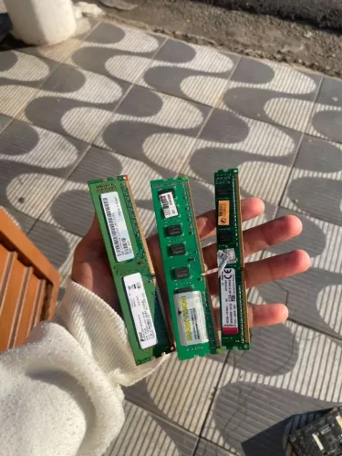 Memória RAM 4GB Ddr3