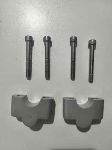 Extensor de guidão (riser) para super meteor 650