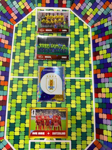 4 Figurinhas da Copa, FWC 15 , FWC 16 , URU 1e SUI 13