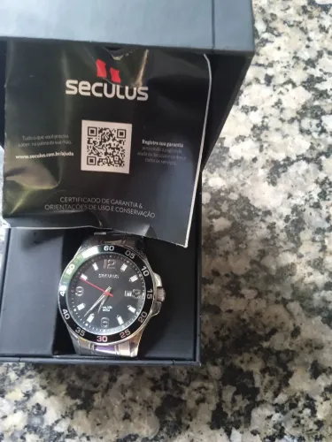 Vendo este relógio séculos