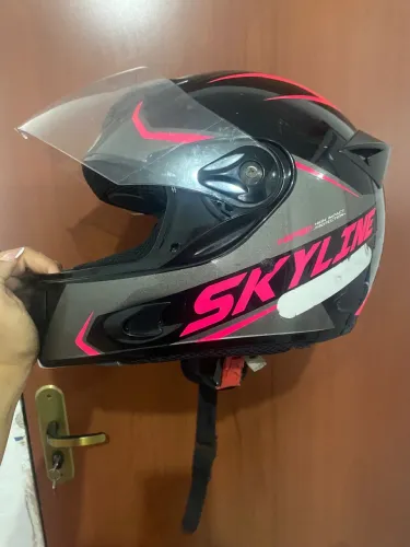 Capacete seminovo