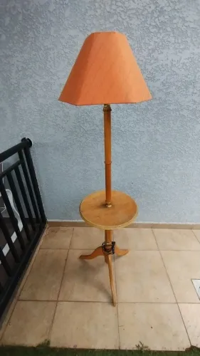 Abajur de pé!