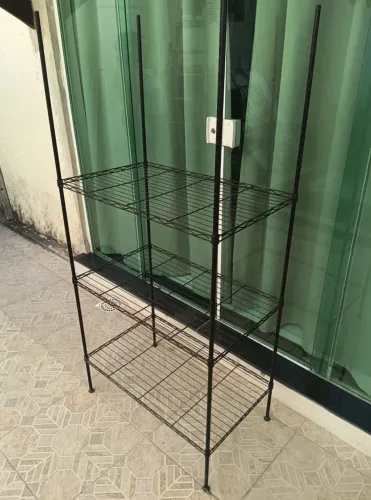 Estante de Aramado