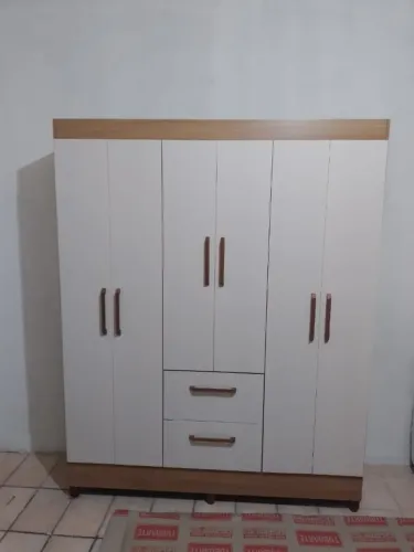 Renove Seu Quarto com um Guarda-Roupa Feito para Durar