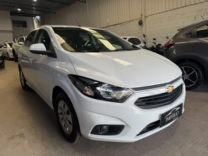 Chevrolet Onix SEDAN PLUS 1.0 12V MEC. 2018