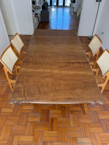 Mesa  de Jantar Imbuia Extensível + 4 Cadeiras | Restaurada