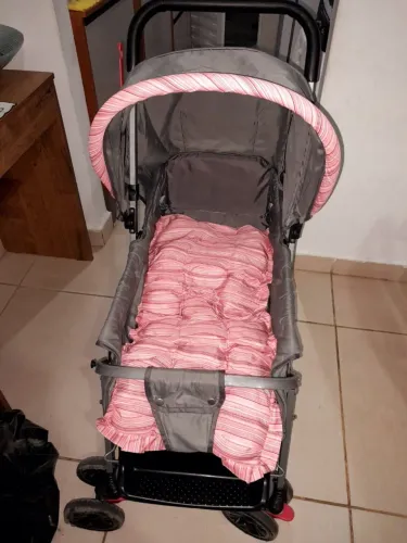 Carrinho de bebê