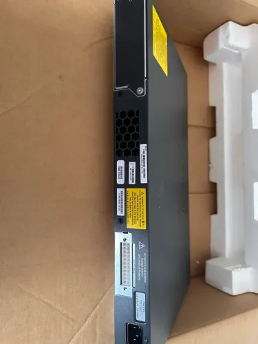 Cisco Catalyst 2960X WS-C2960X-24TD-L 24 Portas Gigabit Funcionando