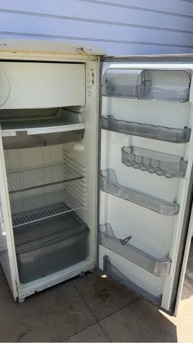 Geladeira Consul pronta pra uso original zap *