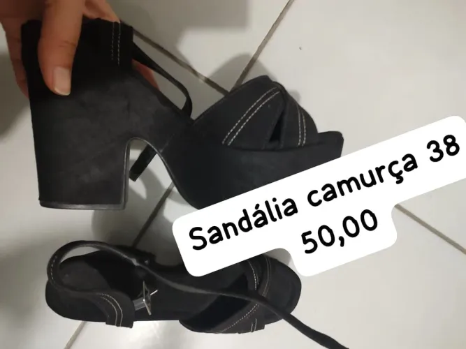 Sandália camurça 38 nova