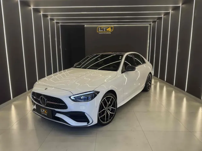 Mercedes-Benz C-300 AMG Line EQ Boost 2.0 TB Aut. 2024