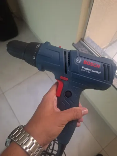 Vendo furadeira/parafusadeira Bosch