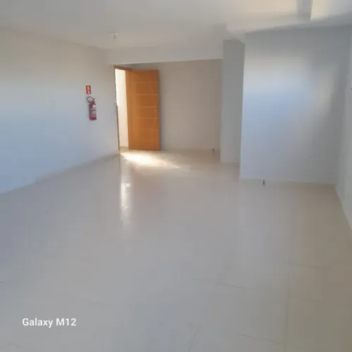 Sala comercial com 60 m², localizada no Bairro Ciro Nardi, em Cascavel/PR