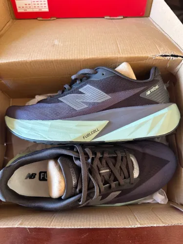 Vendo new ballance rebel v5 novo!!