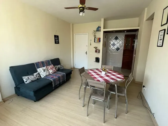 Niterói - Icaraí apt 03 qts 01 suíte garagem marcada 2 quadra praia